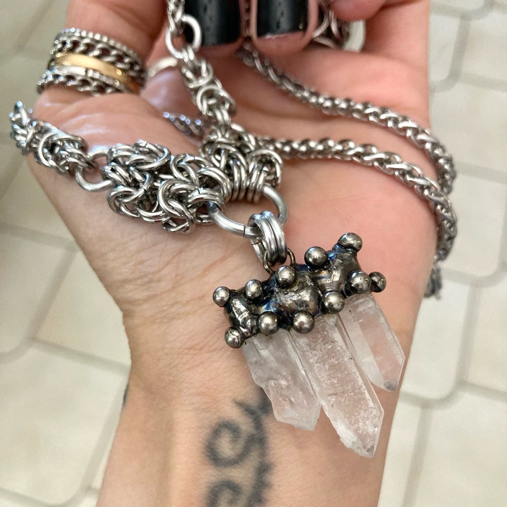 Handmade Genuine raw crystal quartz maille stainless steel boho goth necklace - Picture 5 of 13